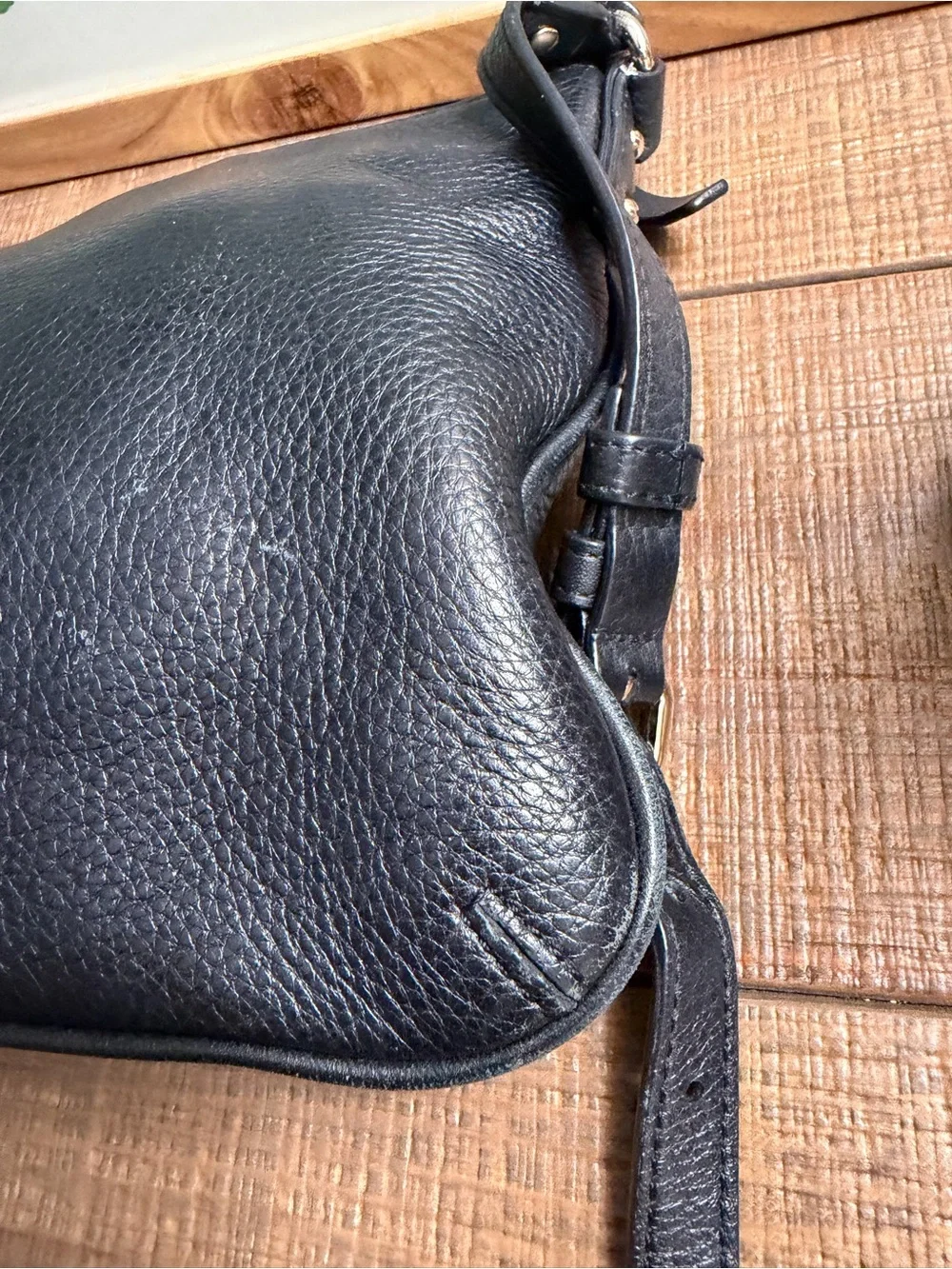 KATE SPADE Black Leather Crossbody